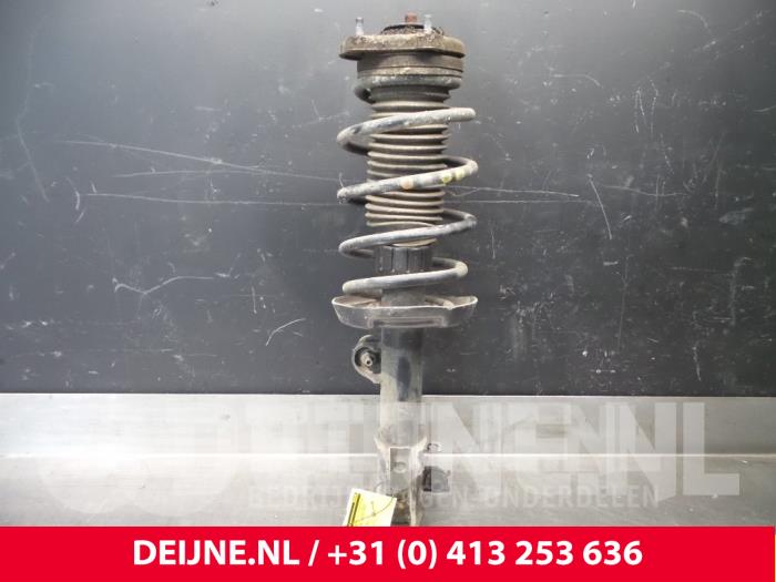 Opel Combo Stoßdämpferstrebe rechts vorne O51697