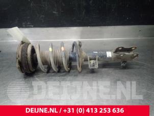 Nissan NV200 Stoßdämpferstrebe rechts vorne O51776 foto 2