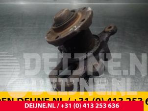 Mercedes Sprinter Fusee links-voor O51987 foto 2
