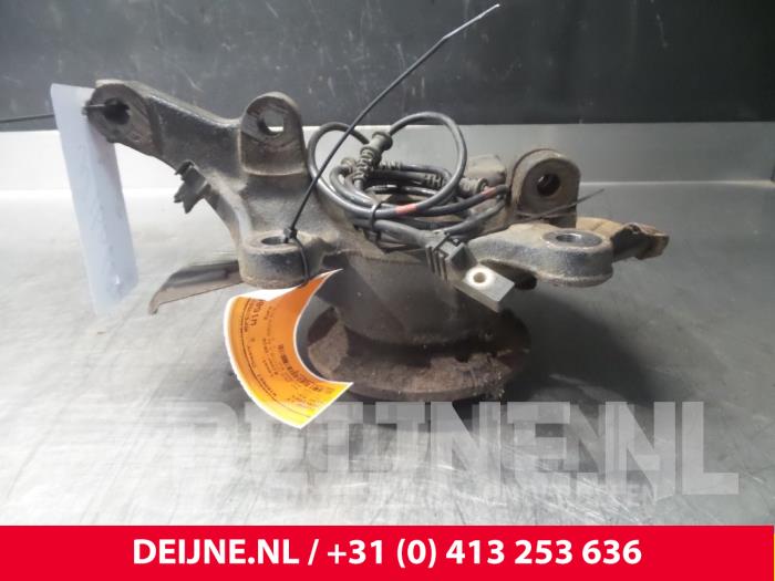 Mercedes Vito Fusee links-voor O52004