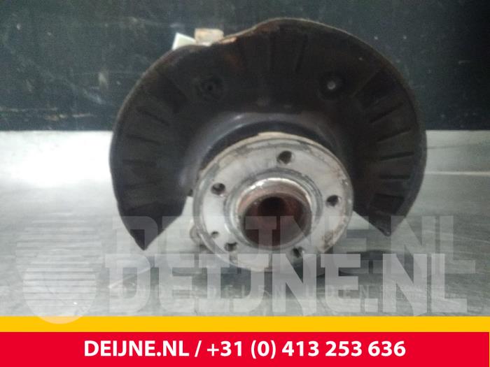 Mercedes Vito Fusee links-voor O52006