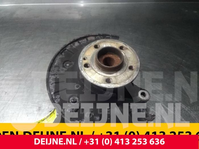Mercedes Vito Fusee links-voor O52007