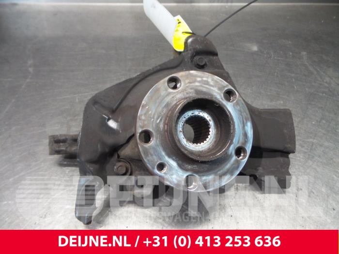 Opel Combo Achsschenkel links vorne O52030