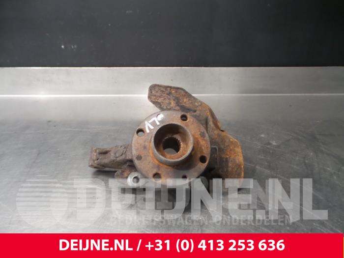 Fiat Doblo Fusee links-voor O52107
