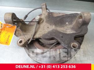Iveco Daily Fusee links-voor O52158 foto 2