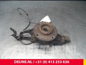 Citroen Berlingo Achsschenkel links vorne O52171 foto 2
