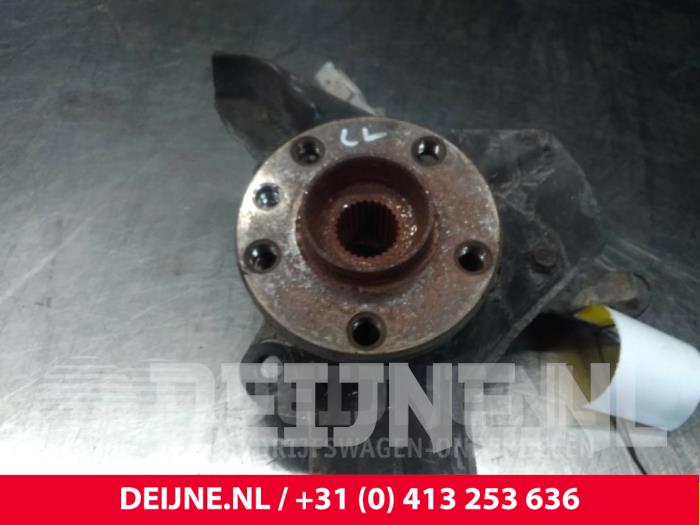 Citroen Jumpy Achsschenkel links vorne O52188