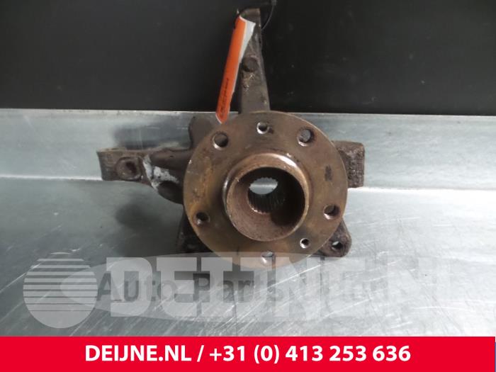 Renault Kangoo Fusee links-voor O52243