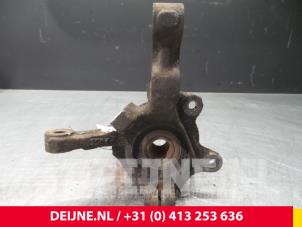 Nissan Kubistar Achsschenkelhalter links vorne O52269 foto 2