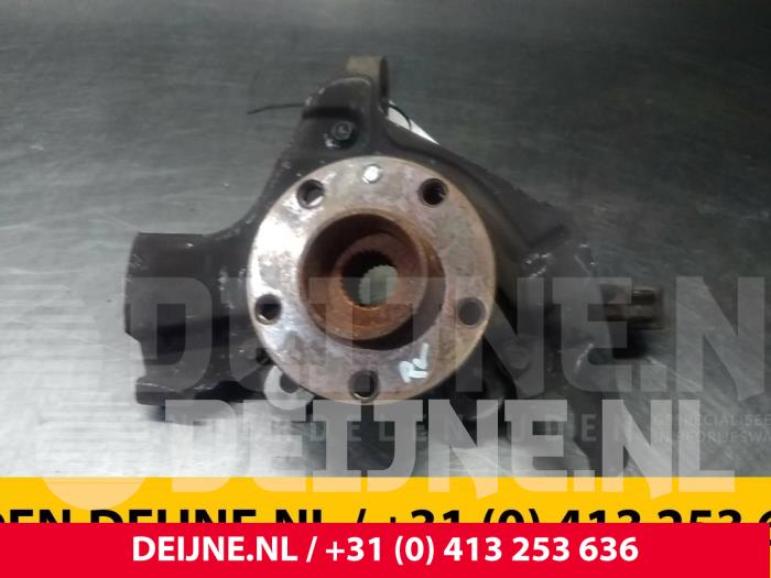 Opel Combo Fusee rechts-voor O52354