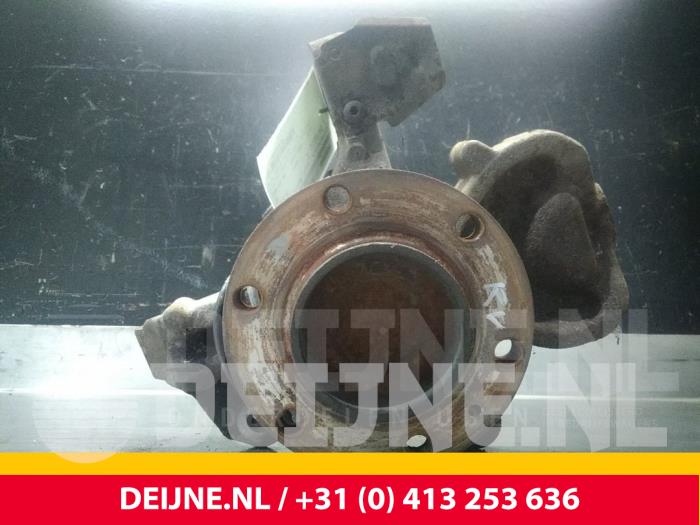 Volkswagen Crafter Fusee rechts-voor O52365
