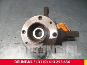 Nissan Kubistar Knuckle, front right O52467 photo 2