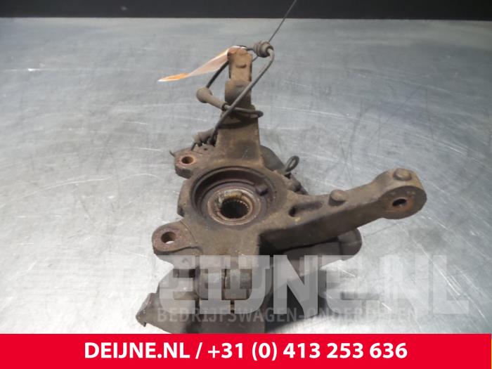 Citroen Nemo Achsschenkel rechts vorne O52510