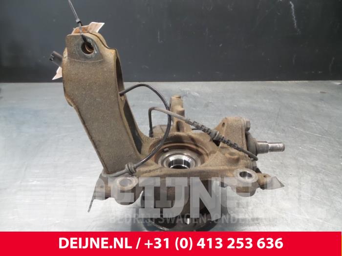 Peugeot Boxer Fusee rechts-voor O52547