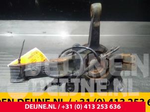 Renault Kangoo Achsschenkel rechts vorne O52569 foto 3