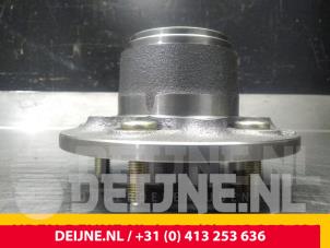 Hyundai H200 Radlager vorne O52595 foto 2