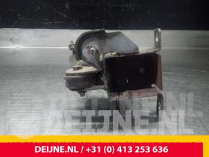 Toyota Hiace EBD system O52644 photo 4