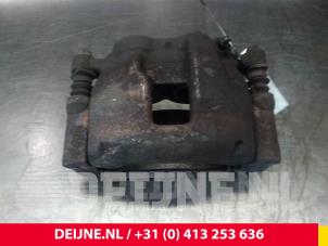 Ford Transit Remklauw (Tang) links-voor O52700 foto 3