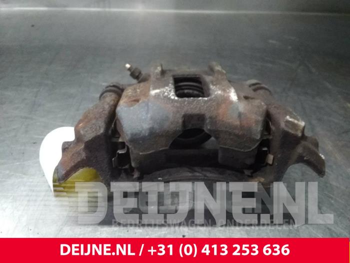 Mercedes A-Klasse Bremszange links vorne O52715