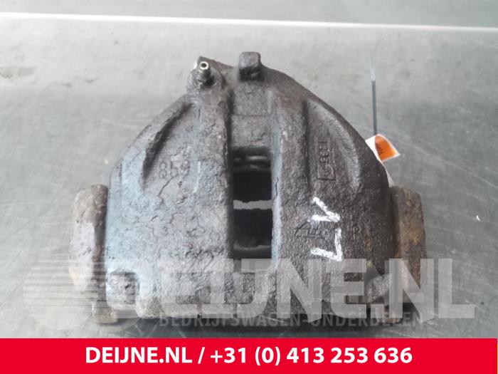Mercedes Sprinter Bremszange links vorne O52725