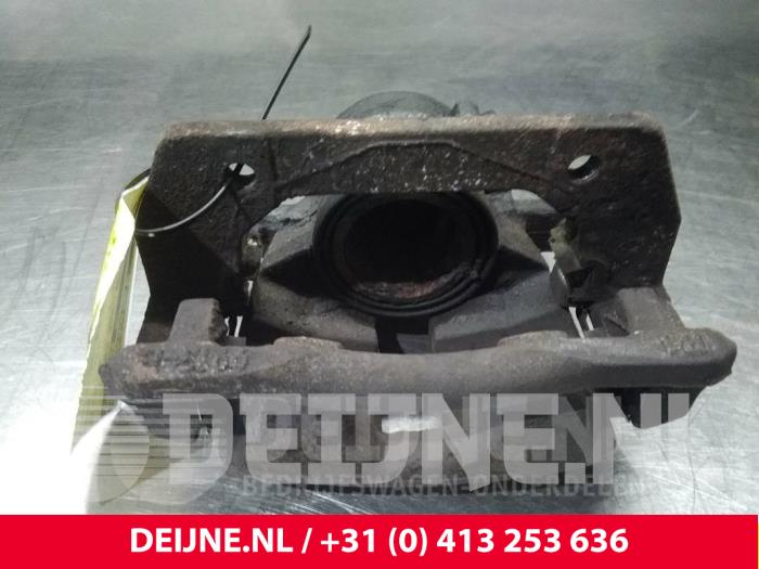 Mercedes B-Klasse Bremszange links vorne O52729