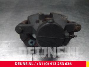 Mercedes B-Klasse Bremszange links vorne O52729 foto 2