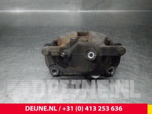 Mercedes Citan Remklauw (Tang) links-voor O52739 foto 2
