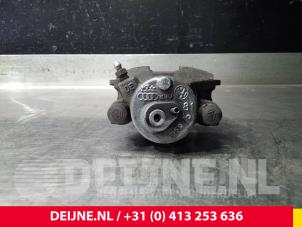 Volkswagen Polo Bremszange links vorne O52811 foto 2