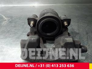 Volkswagen Polo Bremszange links vorne O52811 foto 3