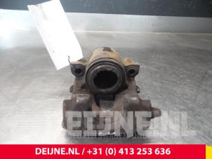 Volkswagen Golf Front brake calliper, left O52833 photo 3