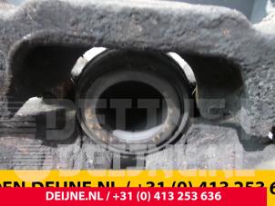 Volkswagen Caddy Remklauw (Tang) links-voor O52842 foto 3
