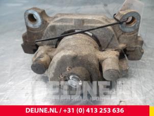 Volkswagen Caddy Remklauw (Tang) links-voor O52857 foto 2