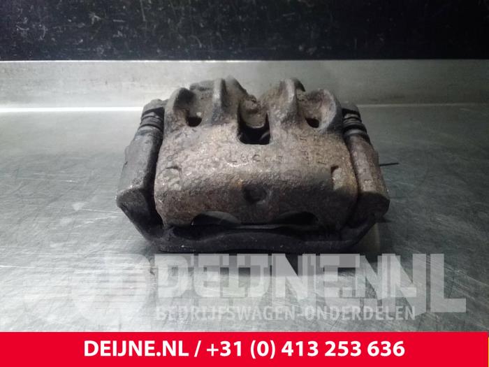 Fiat Ducato Remklauw (Tang) links-voor O52879