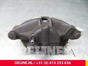 Nissan Kubistar Bremszange links vorne O52920 foto 2