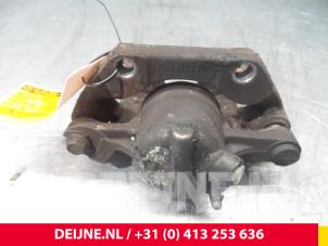 Nissan Kubistar Remklauw (Tang) links-voor O52921 foto 2