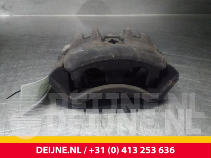 Nissan Atleon Front brake calliper, left O52924