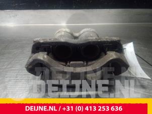 Nissan Atleon Remklauw (Tang) links-voor O52924 foto 3