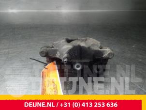 Peugeot 107 Bremszange links vorne O52988 foto 2