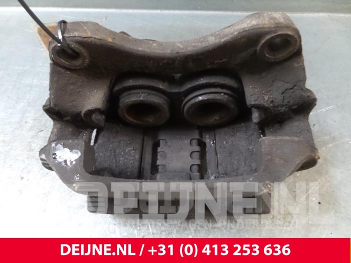 Renault Master Bremszange links vorne O53036