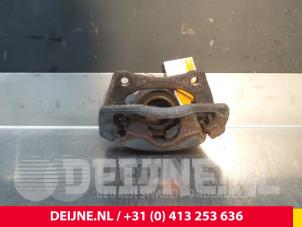 Renault Clio Front brake calliper, left O53046 photo 4