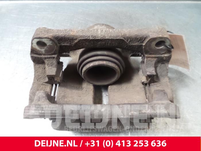 Renault Kangoo Remklauw (Tang) links-voor O53053