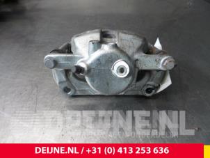 Renault Kangoo Remklauw (Tang) links-voor O53056 foto 2
