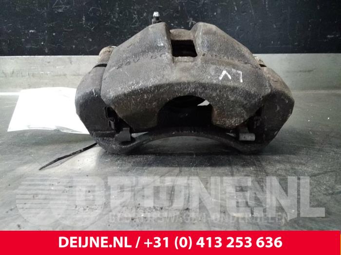 Toyota Dyna Bremszange links vorne O53089