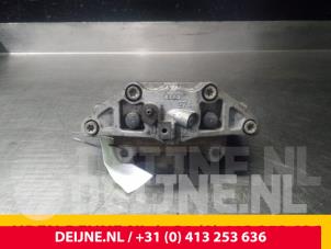 Audi A6 Front brake calliper, right O53100 photo 2