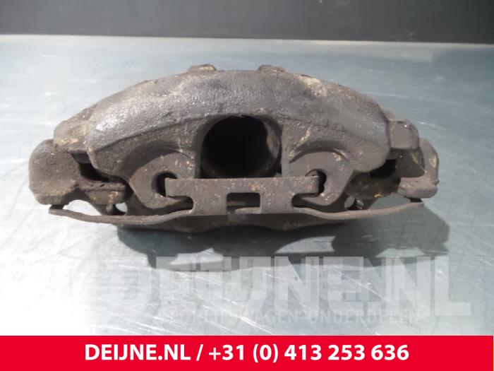 Mercedes Sprinter Remklauw (Tang) rechts-voor O53167
