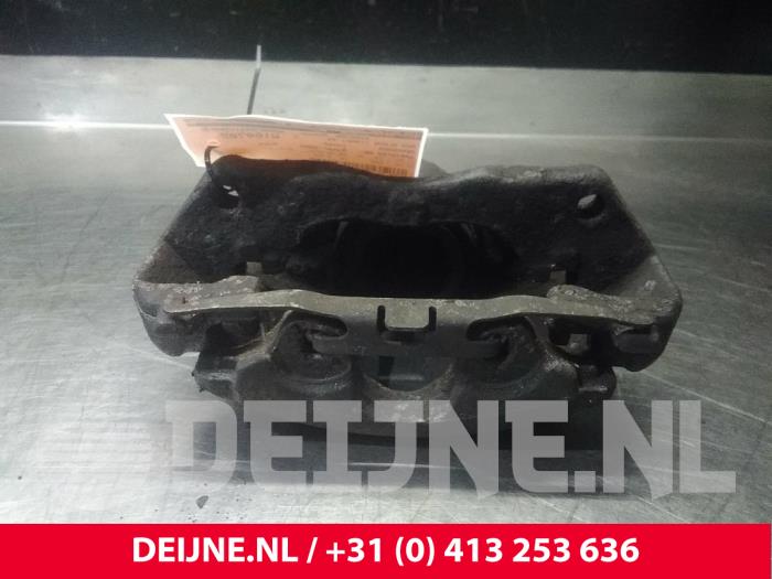 Mercedes Sprinter Bremszange rechts vorne O53169