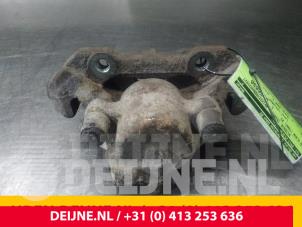 Volkswagen LT Remklauw (Tang) rechts-voor O53249 foto 4