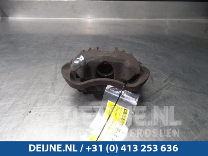 Remklauw (Tang) rechts-voor - Volkswagen Transporter