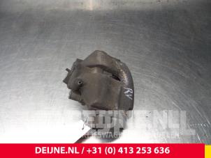 Volkswagen Caddy Bremszange rechts vorne O53277 foto 4