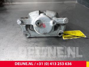 Renault Kangoo Remklauw (Tang) rechts-voor O53492 foto 2